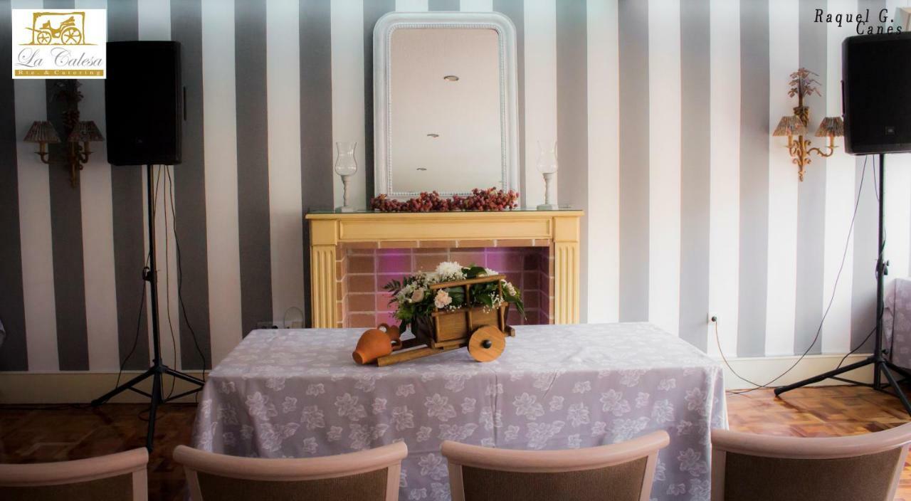 Hotel El Meson Торихос Екстериор снимка